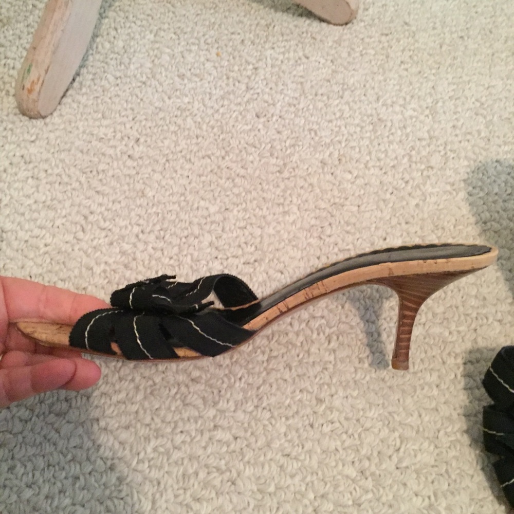 Coach sandals size 9 worn 3x on cruise black - Picture 6 of 8